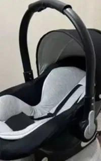 کریر مشکی سفید درحدنو