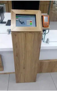 طراحی و تولید نرم افزار و سخت افزار