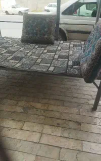 نیازمند منقل دار کبابی روی زغال فوری