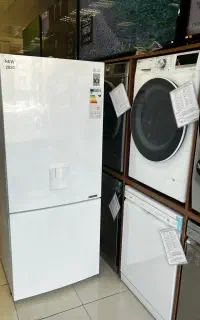 یخچال فریزر الجی مدل BF75 سفید
