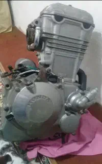 انجین ۲۵۰ژاپنی ۶دنده ۴سوپاپ دومیل سوپاپ