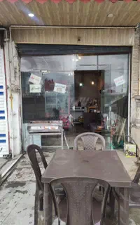 اجاره مغازه ۱۸مترواقع درطالب آبادسرخیابان اصلی