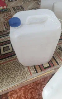 دبه 10لیتری سالم7عدد
