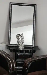 آیینه کنسول و ساعت