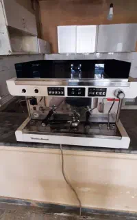 دستگاه اسپرسو دو گروپ