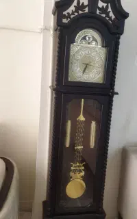 ساعت ایستاده