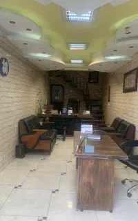 نیازمند منشی خانم جوان صبح وبعدظهردر املاک مهرزاد