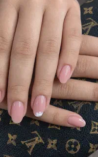لمینت و ژلیش ناخن