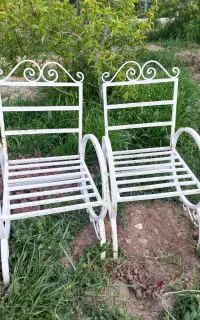نیمکت باغی