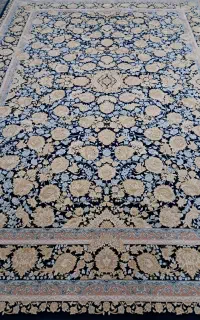 یک جفت فرش ۹متری طلاکوب ۱۲۰۰شانه