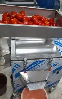 دستگاه آب گوجه گیری