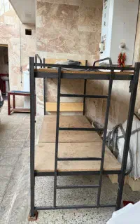 تخت دو طبقه