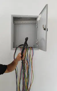 تعمیرات و برقکاری صفرتاصدساختمان