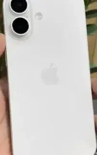 آیفون ۱۶ نرمال