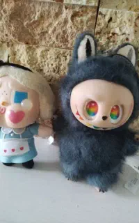 دو عدد عروسک