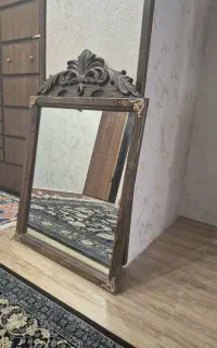آینه چوبی