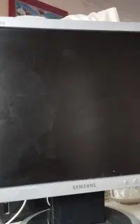 مانیتور سامسونگ 15اینچ