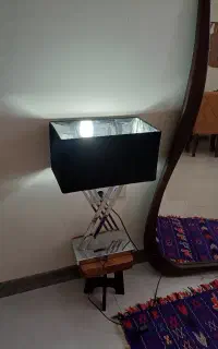 آباژور کنار سالنی