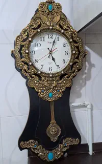 ساعت کاملا سالم