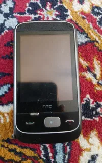 گوشی موبایلhTc