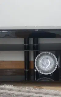 میز تلویزیون شیشه ای بدون شکستگی نو