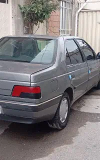 ماشین ۴۰۵ تمیز