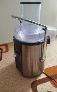 آبمیوه گیر