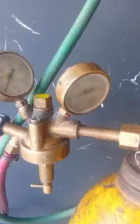 خدمات اگزوز
