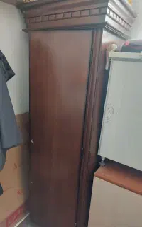 کمد و گنجه و دو تا سنگ و لوازم