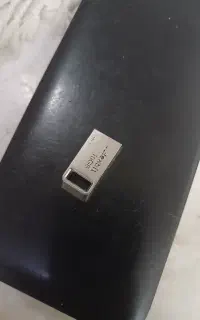فلش ۱۶ گیگ