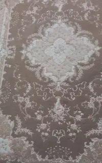 قالیچه گل برجسته ۴ متری