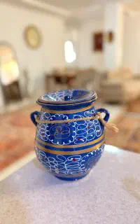خمره ماست و روغن و پنیر