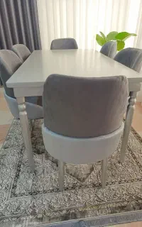 میزناهارخوری ۶نفره کاملا نو و آکبند (مناسب جهیزیه)