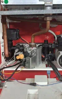 نصب و تعمیرات وعیب یابی پکیج و اسپیلت