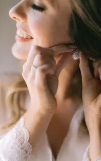 عکاسی و فیلمبرداری با کادر بانو ومجرب قیمت مناسب