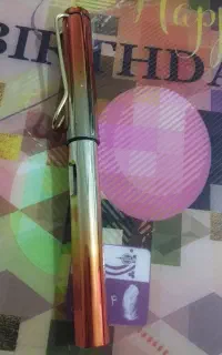 مداد مشکی بی‌نهایت