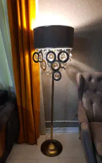 آباژور سالنی