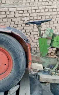 تراکتور  باقی تک سیلندر  اگرو  انگلیسی