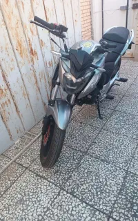 موتور پیشتاز۲۰۰طرح آپاچی۱۴۰۱ کم کار