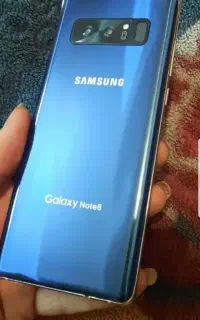 note 8 edje