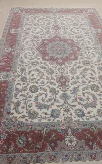 فرش دستبافت کاشان با چند رنگ ابریشم نو نو