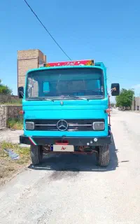 خاور فیروزه ای ۶۰۸ال پی ۴۲
