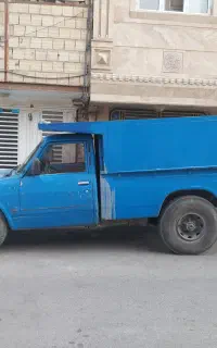 نیسان  کمپرسی