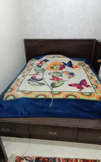تخت دو نفره