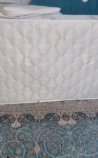 خوشخواب نوجوان  و محافظ