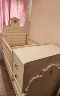 تخت دومنظوره نوزاد و کودک و خوشخواب طبی