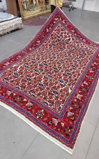 فرش دستباف(بساک)یک تخته ۷ متری ننج ملایر کف سفید