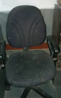 صندلی چرخی گردون