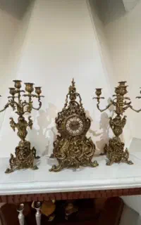 ساعت و شمعدان تمام برنز