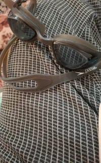 عینک شنا حرفه ای